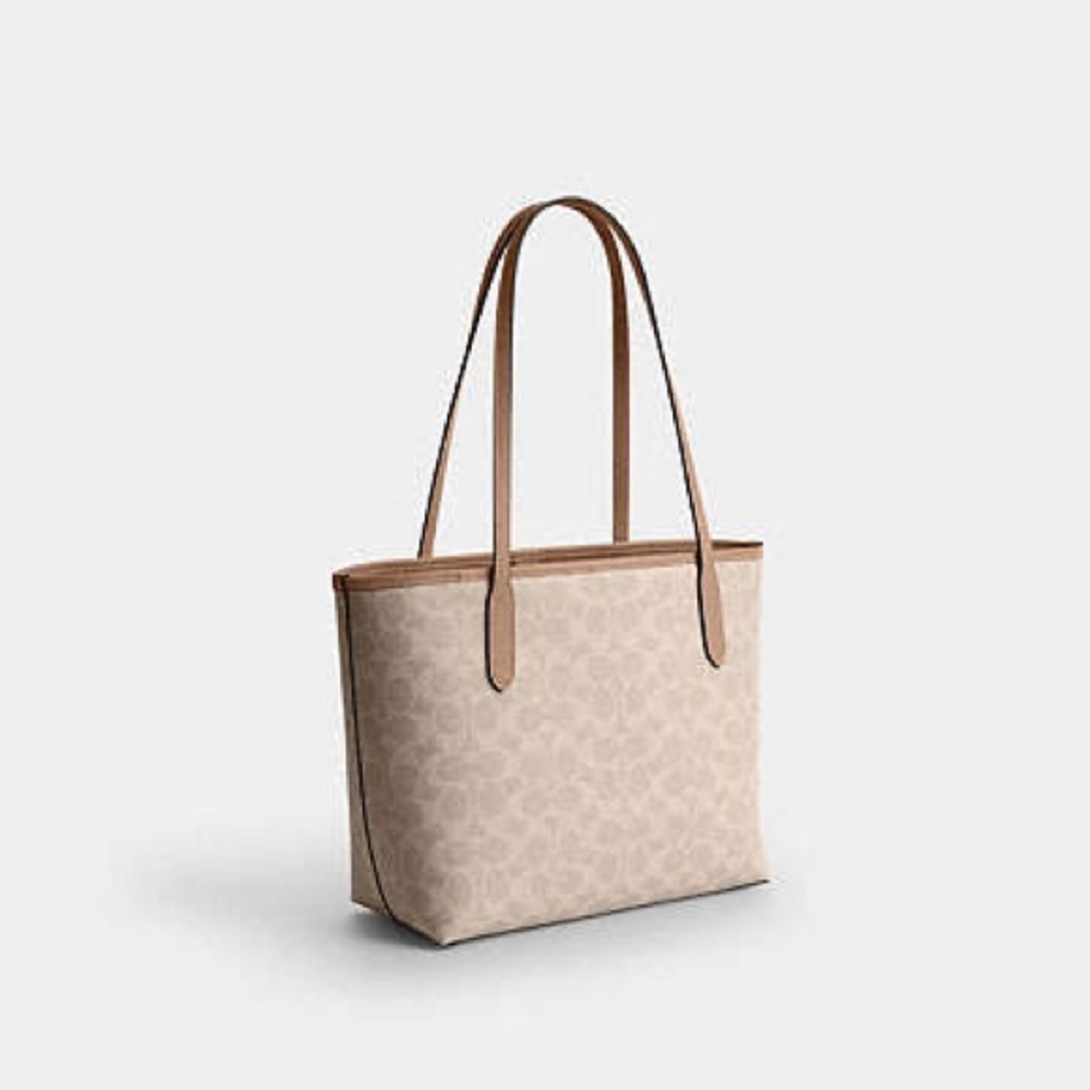 COACH SMALL/MEDIUM TOTE-COACH SHOULDER BAG. - Picture 2 of 12